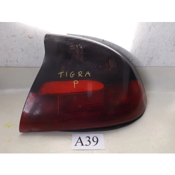 OPEL TIGRA lampa tył  Prawa