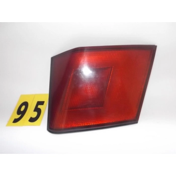 MITSUBISHI CARISMA  lampa tył prawa klapa