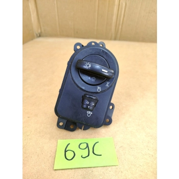 PRZEŁĄCZNIK REGULATOR ŚWIATEŁ FORD FIESTA MK6 2S6T13A024AB