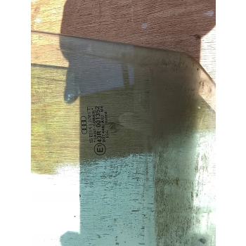 SZYBA BOCZNA TYLNA PRZÓD STRONA LEWA AUDI A3 S3 8L 43R-001352 GENUINE