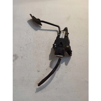 PEDAŁ GAZU ŚRODEK OPEL AGILA A 9204284 GENUINE