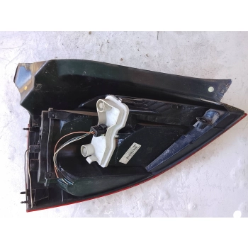 LAMPA TYLNA PRZÓD STRONA PRAWA RENAULT MEGANE II 8200073237