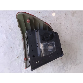 LAMPA TYLNA TYŁ STRONA PRAWA BMW 3 E46 388014