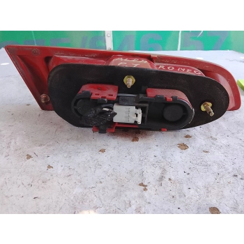 LAMPA TYLNA TYŁ STRONA PRAWA ALFA ROMEO 159 68685565