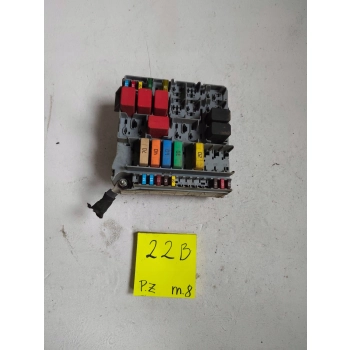 SKRZYNKA BEZPIECZNIKÓW FIAT PANDA II 51781452 GENUINE