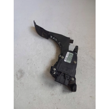 PEDAŁ GAZU ŚRODEK SKODA FABIA MK1 (6Y) 6Q1721503B GENUINE
