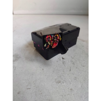 SKRZYNKA BEZPIECZNIKÓW SKODA FABIA MK1 (6Y) 294892 GENUINE