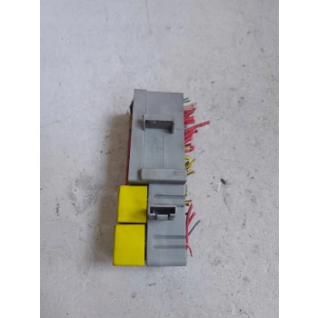 SKRZYNKA BEZPIECZNIKÓW I PRZEKAŹNIKÓW RENAULT SCENIC II 3289478 GENUINE