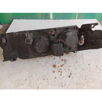 REFLEKTOR PRZÓD STRONA LEWA RENAULT LAGUNA I 8200006504