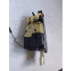 ZAMEK DRZWI TYLNYCH STRONA LEWA PEUGEOT 407 8234789 GENUINE