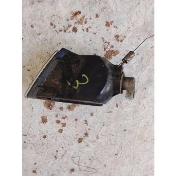 KIERUNKOWSKAZ PRZEDNI PRZÓD STRONA PRAWA SEAT TOLEDO I (1L) 2659898