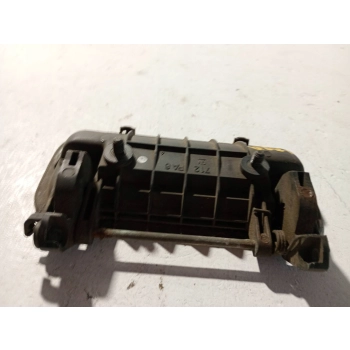 MASKOWNICA KLAMKI TYLNEJ TYŁ STRONA PRAWA OPEL ASTRA G 7712712 GENUINE