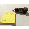 INNE PRZEŁĄCZNIKI PRZÓD RENAULT LAGUNA II 854479 GENUINE