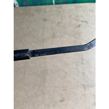 RAMIĘ WYCIERACZKI PRZEDNIEJ SZYBY STRONA LEWA RENAULT CLIO II 7700847571