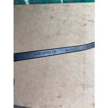 RAMIĘ WYCIERACZKI PRZEDNIEJ SZYBY PRZÓD STRONA PRAWA FORD FOCUS 4M5117526CB
