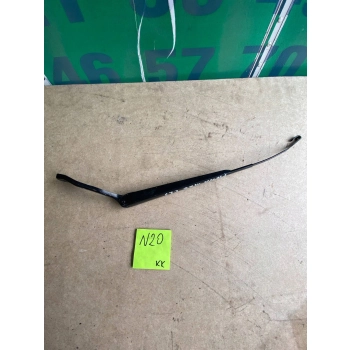 RAMIĘ WYCIERACZKI PRZEDNIEJ SZYBY PRZÓD STRONA LEWA FORD FIESTA 2S6117526AC