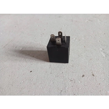 PRZEKAŹNIK ŚRODEK VOLKSWAGEN GOLF III 191955529 GENUINE