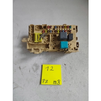 SKRZYNKA BEZPIECZNIKÓW Z MODUŁEM KOMFORTU TOYOTA AVENSIS 82641-05020-A