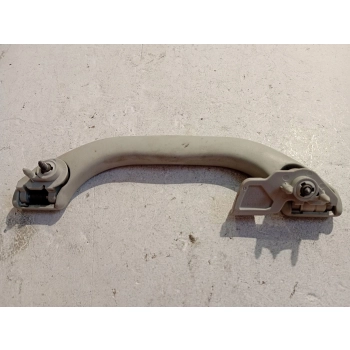 ELEMENT PLASTIKOWY PODSUFITKI ŚRODEK VOLKSWAGEN PASSAT B6 PODSUFITKI