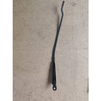 RAMIĘ WYCIERACZKI PRZEDNIEJ SZYBY STRONA LEWA OPEL ASTRA G 2934912 GENUINE