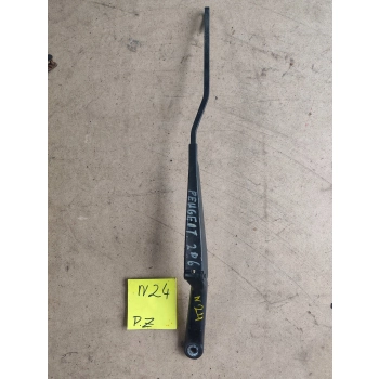 RAMIĘ WYCIERACZKI PRZEDNIEJ SZYBY PRZÓD PEUGEOT 206 23894792 GENUINE