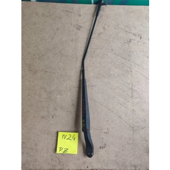 RAMIĘ WYCIERACZKI PRZEDNIEJ SZYBY PRZÓD MAZDA 3 I 29847291 GENUINE