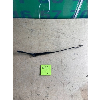 RAMIĘ WYCIERACZKI PRZEDNIEJ SZYBY PRZÓD STRONA LEWA OPEL VECTRA B 90504174