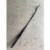 RAMIĘ WYCIERACZKI PRZEDNIEJ SZYBY STRONA PRAWA VOLKSWAGEN T4 701955410A