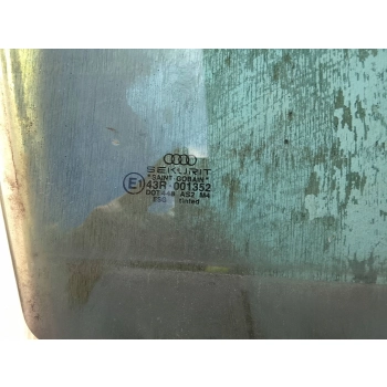 SZYBA BOCZNA TYLNA PRZÓD STRONA PRAWA AUDI A3 S3 8L 43R-001352 GENUINE