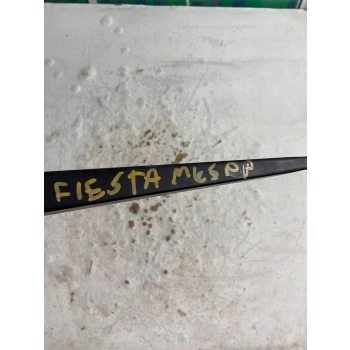 RAMIĘ WYCIERACZKI PRZEDNIEJ SZYBY PRZÓD STRONA PRAWA FORD FIESTA