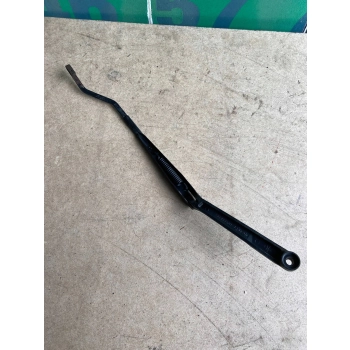 RAMIĘ WYCIERACZKI PRZEDNIEJ SZYBY PRZÓD STRONA LEWA DAEWOO LANOS 96306672