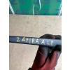 RAMIĘ WYCIERACZKI PRZEDNIEJ SZYBY PRZÓD STRONA LEWA OPEL ZAFIRA A 90582557