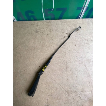RAMIĘ WYCIERACZKI PRZEDNIEJ SZYBY PRZÓD STRONA PRAWA OPEL ASTRA G 90559554