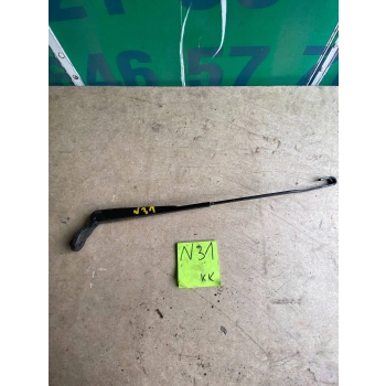 RAMIĘ WYCIERACZKI PRZEDNIEJ SZYBY PRZÓD RENAULT MEGANE I 77008348