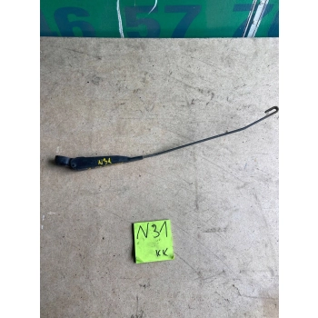 RAMIĘ WYCIERACZKI PRZEDNIEJ SZYBY STRONA PRAWA RENAULT KANGOO I 8200158096