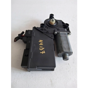 SILNICZEK SZYBY TYLNEJ AUDI A4 S4 B8 8K 8E0959801E GENUINE