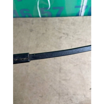 RAMIĘ WYCIERACZKI PRZEDNIEJ SZYBY STRONA PRAWA MERCEDESA W168 A1688200644