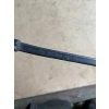 RAMIĘ WYCIERACZKI PRZEDNIEJ SZYBY PRZÓD STRONA LEWA VW PASSAT B5 3B1955409