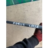 RAMIĘ WYCIERACZKI PRZEDNIEJ SZYBY PRZÓD STRONA LEWA FORD FOCUS XS4117527AB