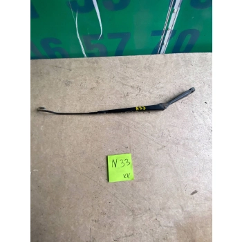 RAMIĘ WYCIERACZKI PRZEDNIEJ SZYBY PRZÓD STRONA LEWA FORD FOCUS XS4117527AB