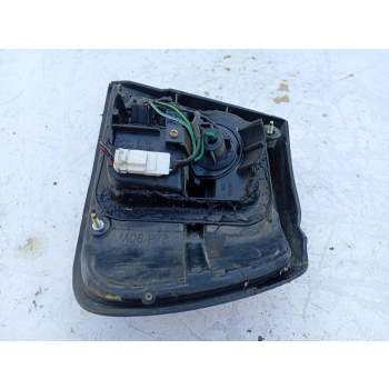 LAMPA TYLNA TYŁ STRONA LEWA NISSAN ALMERA 1212123 GENUINE