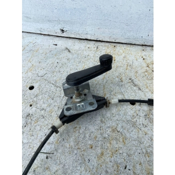 MANUALNY PODNOŚNIK SZYBY DRZWI PRZEDNICH PRZÓD STRONA LEWA VW T4 701837501
