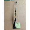 RAMIĘ WYCIERACZKI PRZEDNIEJ SZYBY PRZÓD VOLKSWAGEN GOLF IV 8965656