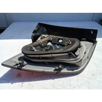 LAMPA TYLNA TYŁ STRONA PRAWA OPEL ASTRA H 1212123 GENUINE