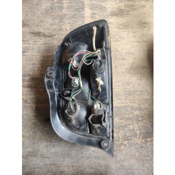 LAMPA TYLNA STRONA PRAWA TOYOTA STARLET (P90) V 290482 GENUINE