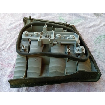 LAMPA TYLNA TYŁ STRONA PRAWA OPEL VECTRA C 1212123 GENUINE