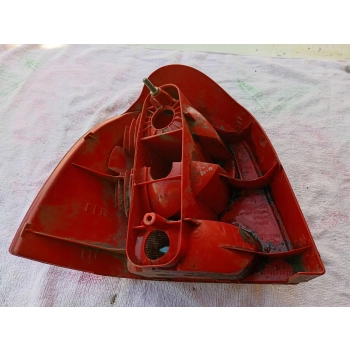 LAMPA TYLNA TYŁ STRONA PRAWA RENAULT TWINGO I 1212123 GENUINE