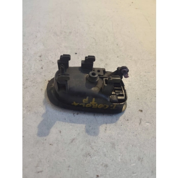 KLAMKA WEWNĘTRZNA TYLNA STRONA PRAWA TOYOTA COROLLA E120 E130 872897382