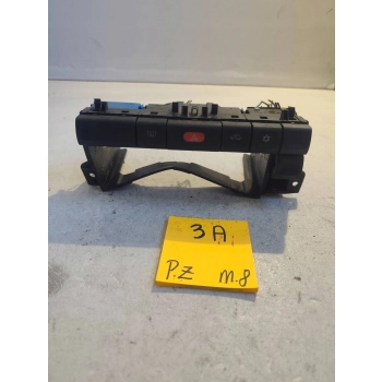 PANEL PRZEŁĄCZNIKÓW KONSOLI ŚRODKOWEJ OPEL VECTRA B 8324728 GENUINE