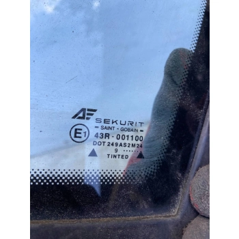 SZYBA DRZWI PRZEDNICH PRZÓD STRONA LEWA SEAT ALHAMBRA (MK1) 43R001100